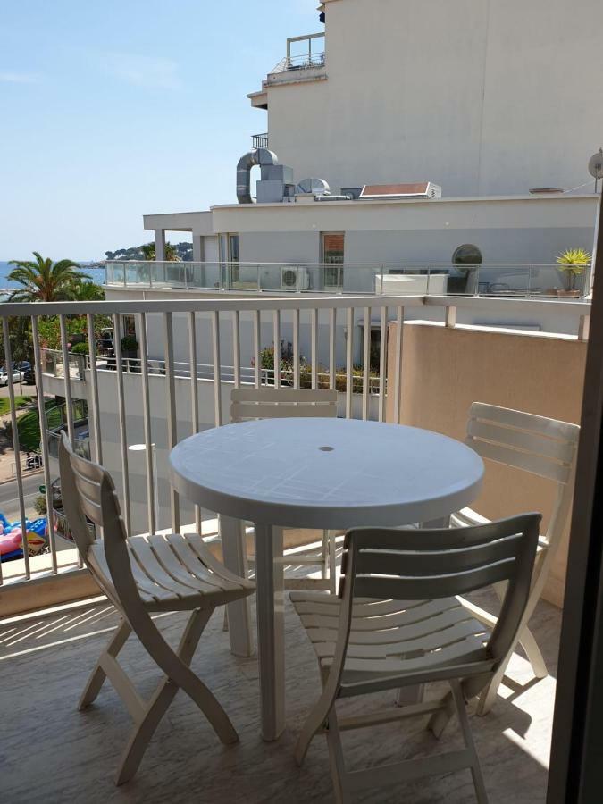 Le Fontainebleau Apartment อองทีบส์ ภายนอก รูปภาพ